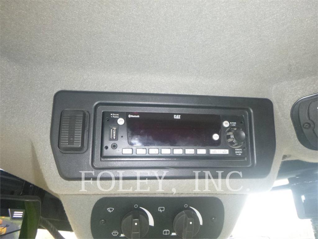 CAT 972-14XE Kolesové nakladače