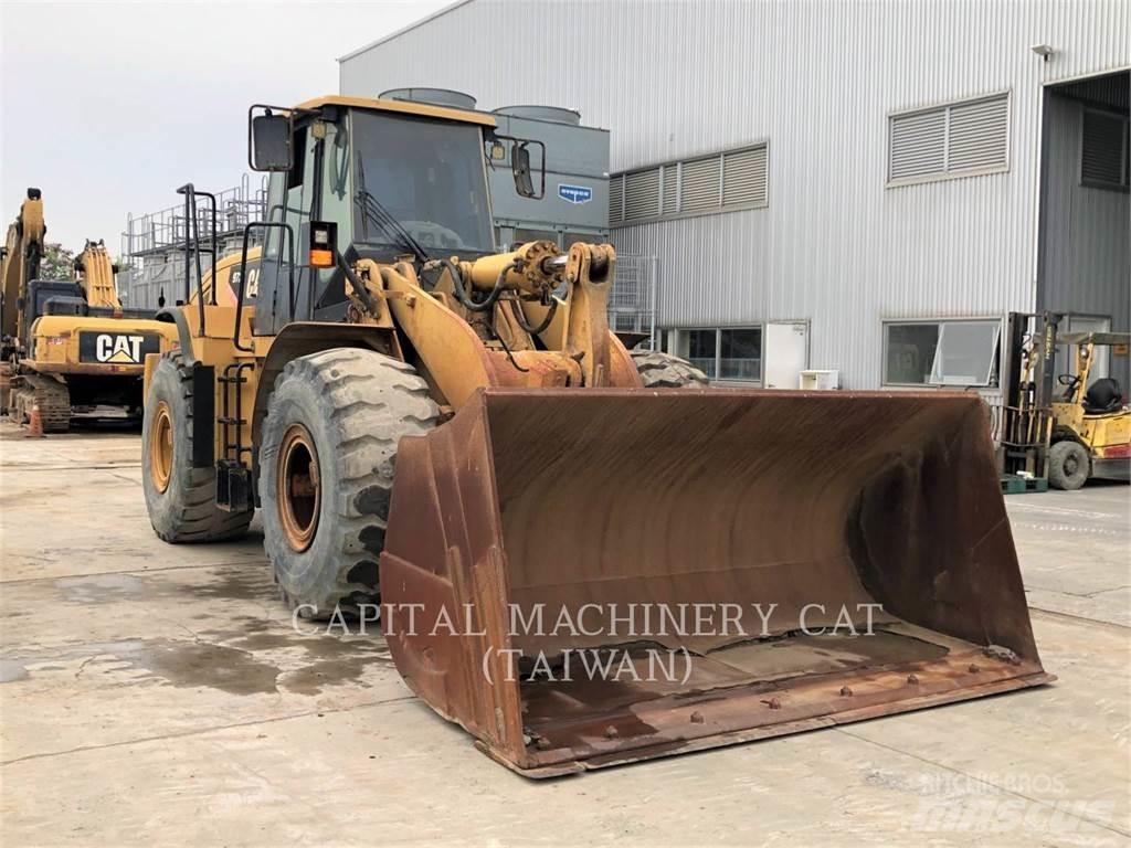 CAT 972H Kolesové nakladače