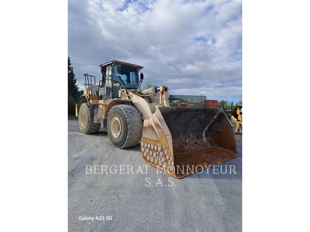 CAT 972K Kolesové nakladače