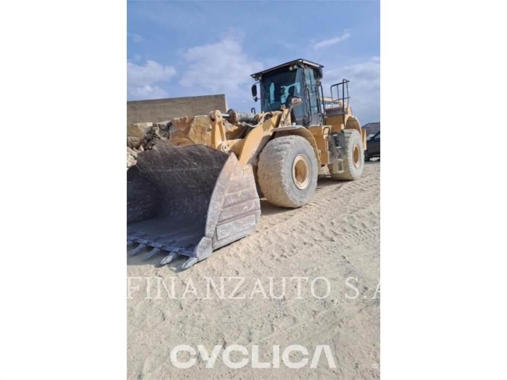 CAT 972K Kolesové nakladače