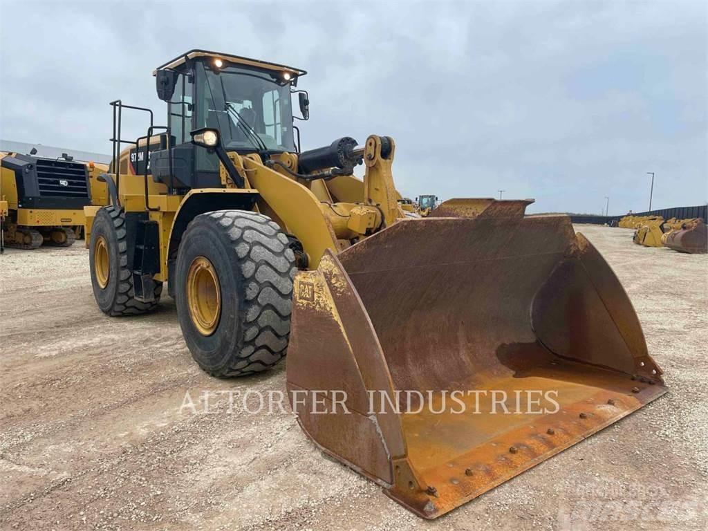 CAT 972M Kolesové nakladače