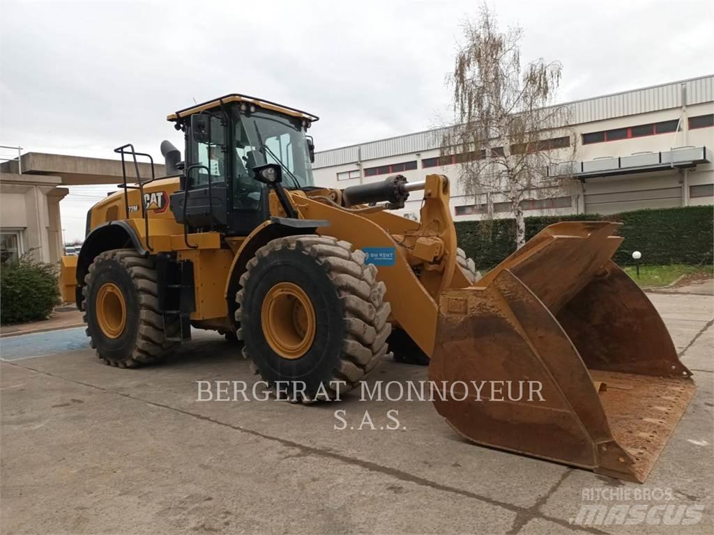 CAT 972M Kolesové nakladače