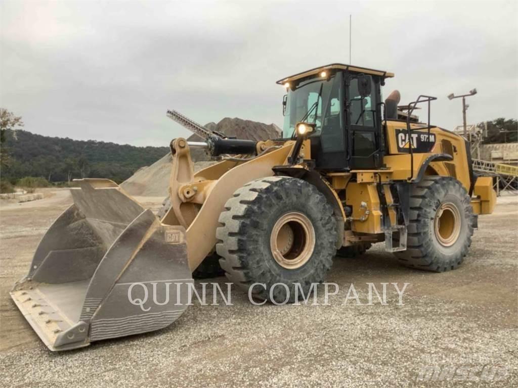 CAT 972M Kolesové nakladače