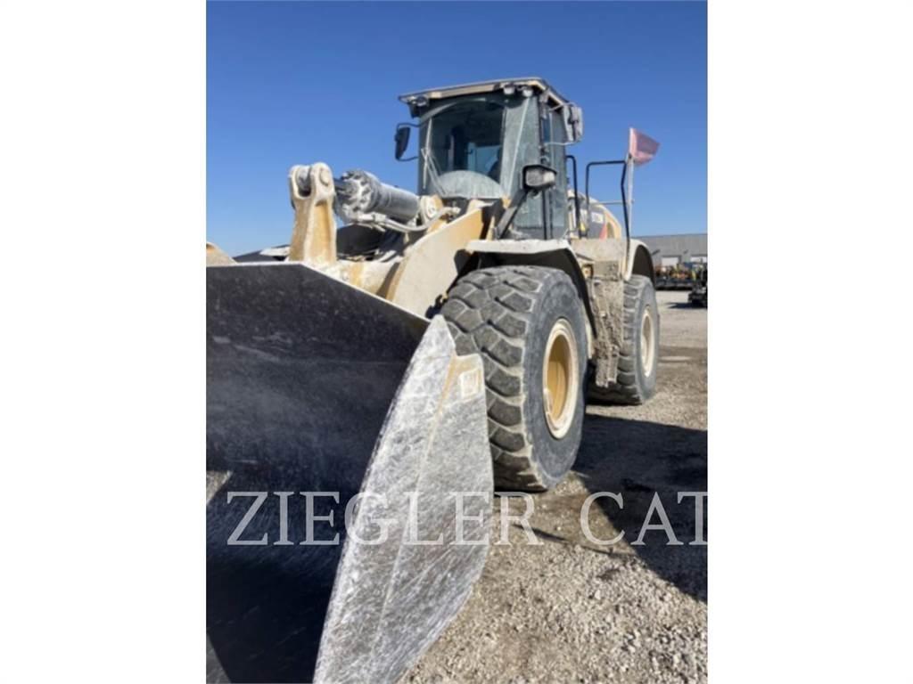 CAT 972M Kolesové nakladače