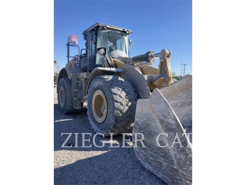 CAT 972M Kolesové nakladače