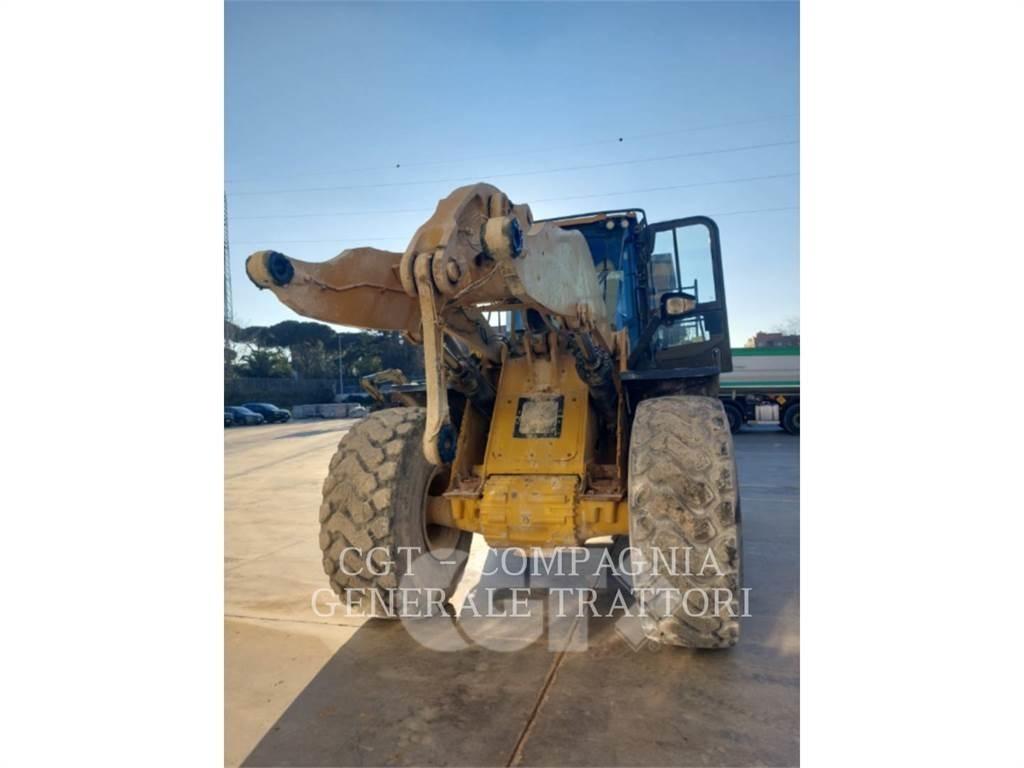 CAT 972M Kolesové nakladače