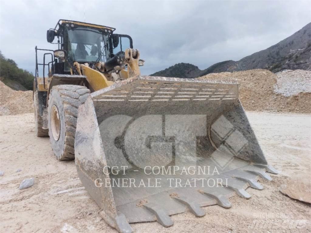 CAT 972M Kolesové nakladače