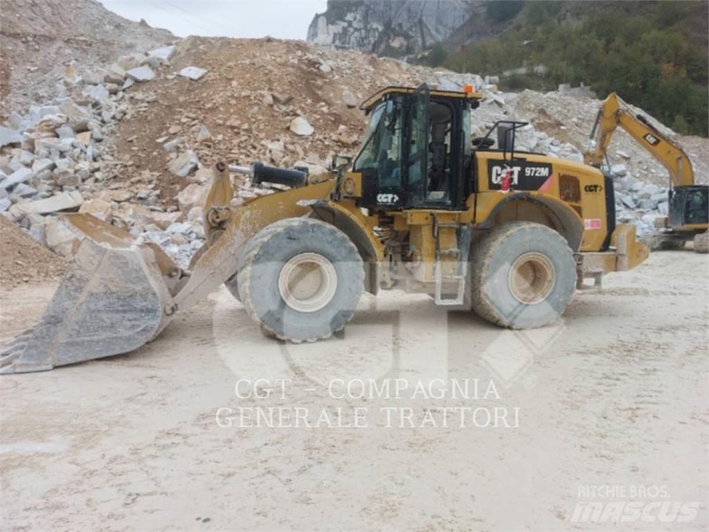 CAT 972M Kolesové nakladače