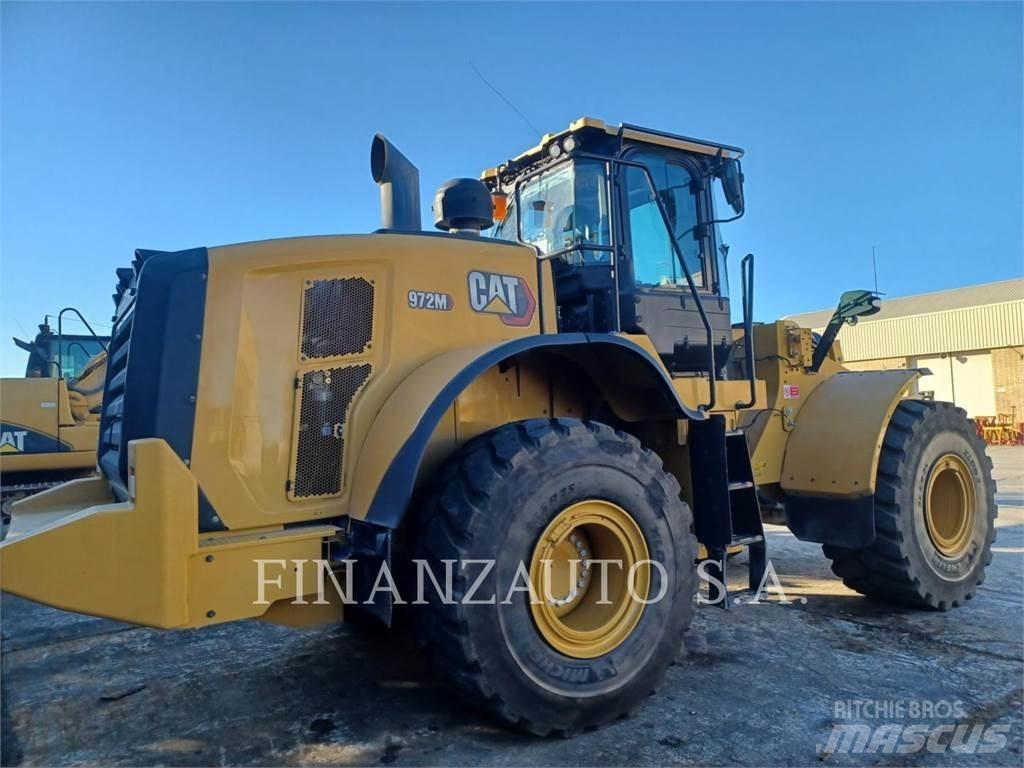 CAT 972M Kolesové nakladače