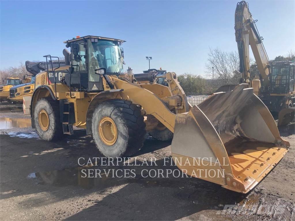 CAT 972M Kolesové nakladače