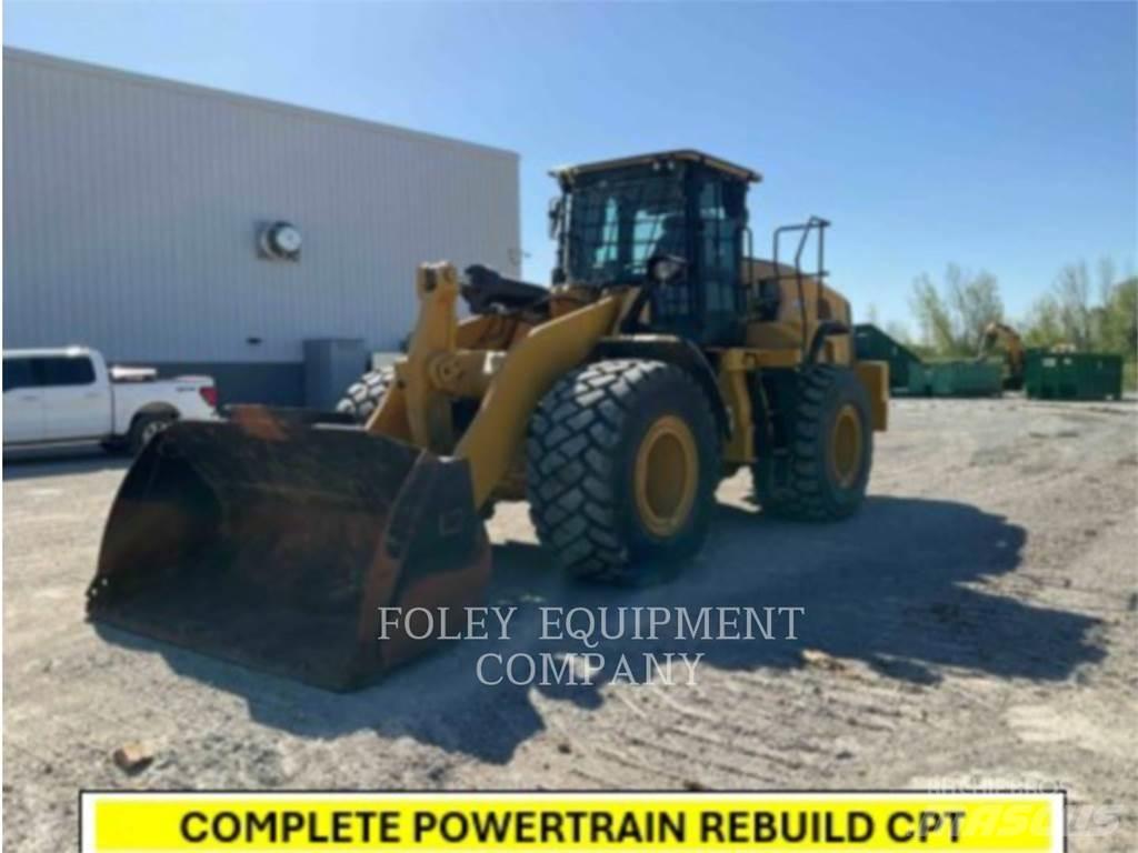 CAT 972M Kolesové nakladače