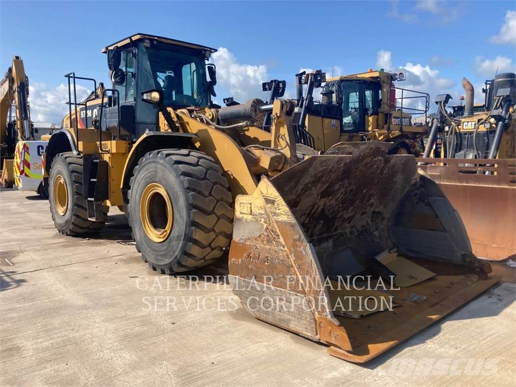 CAT 972M Kolesové nakladače