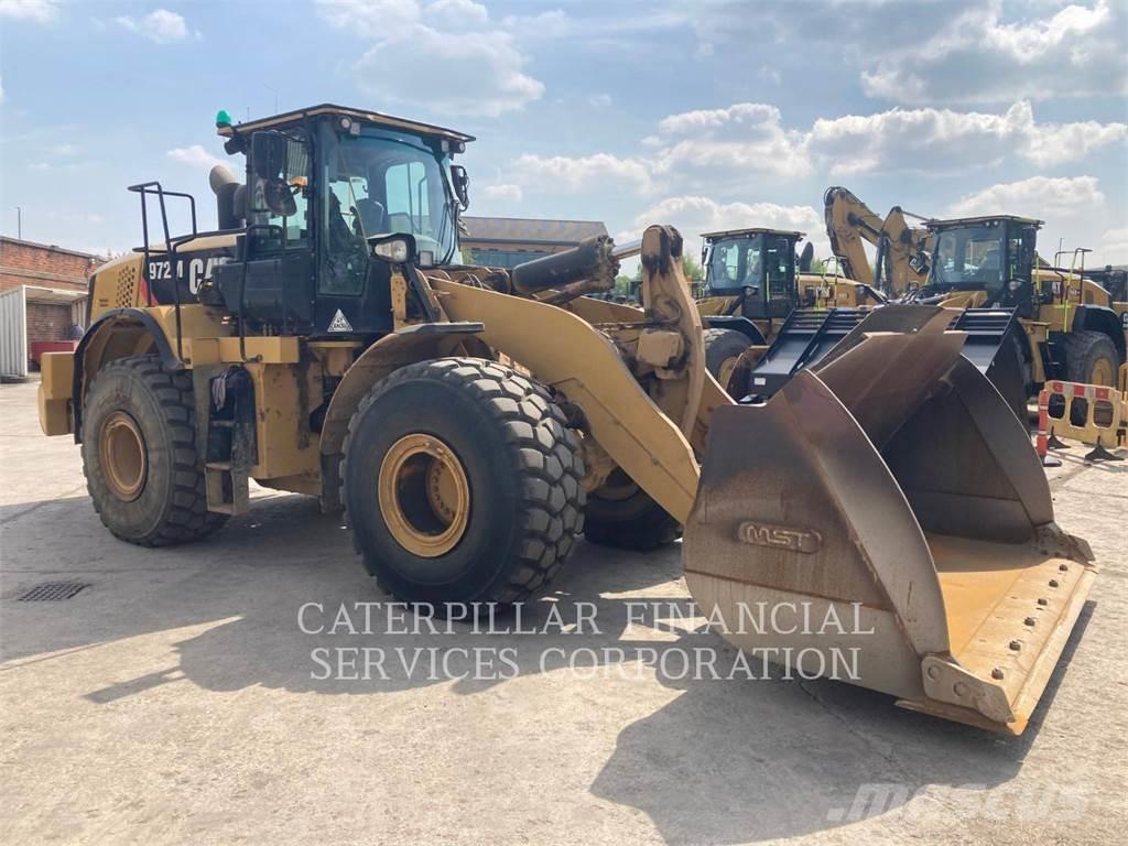 CAT 972M Kolesové nakladače