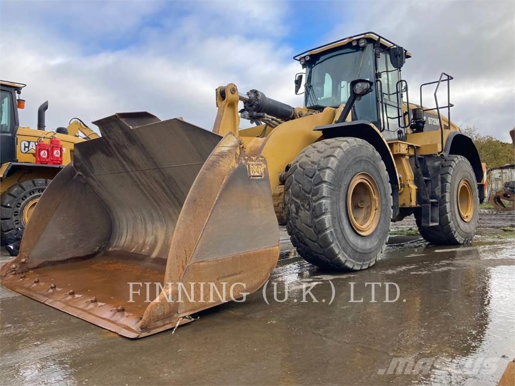 CAT 972M Kolesové nakladače