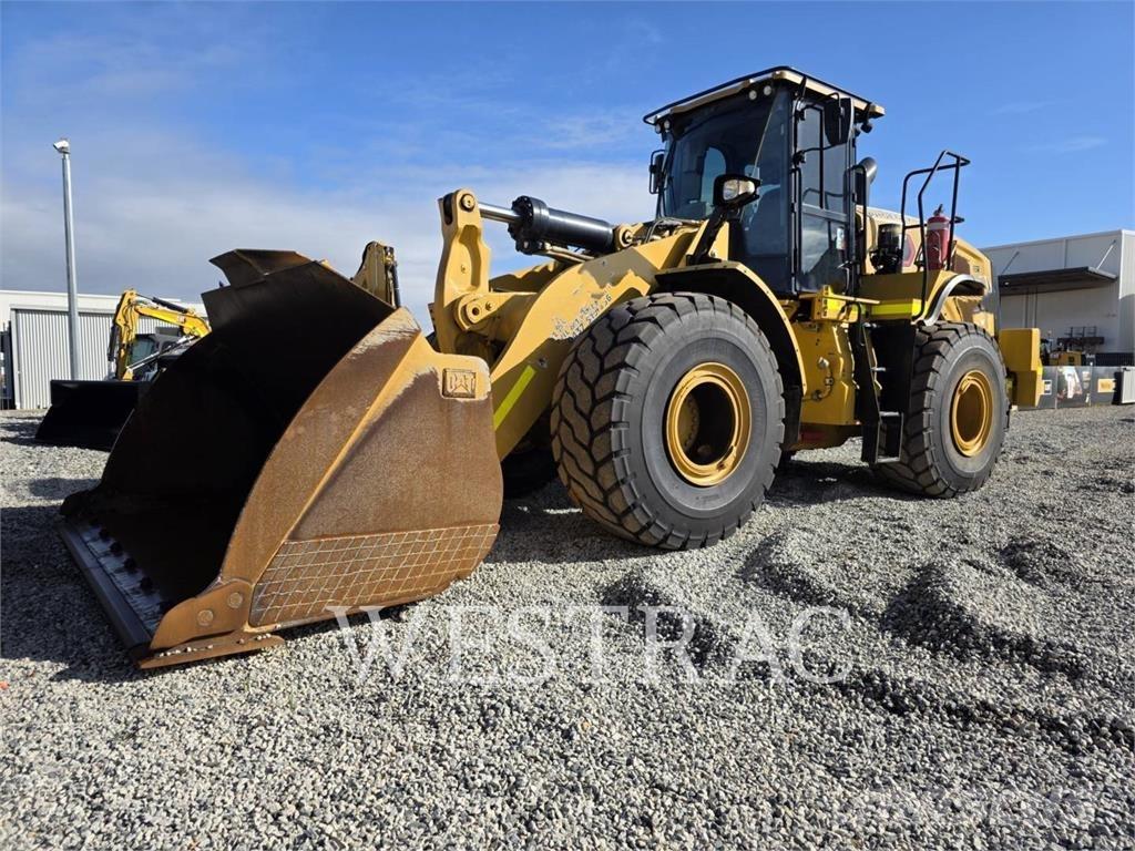 CAT 972M Kolesové nakladače