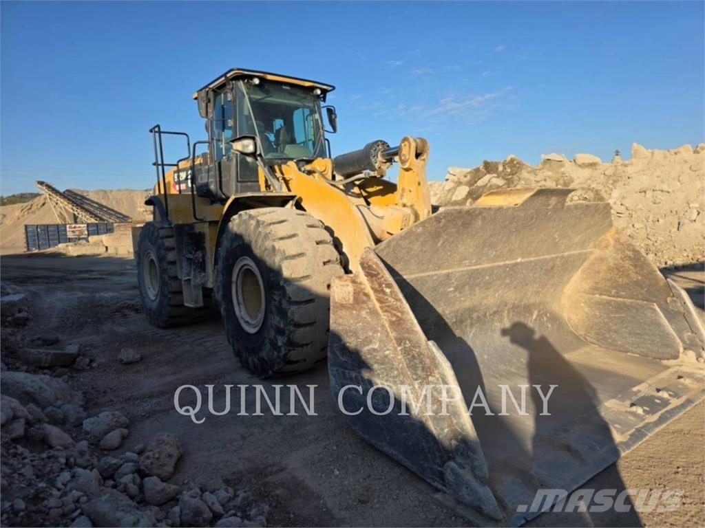 CAT 972M Kolesové nakladače