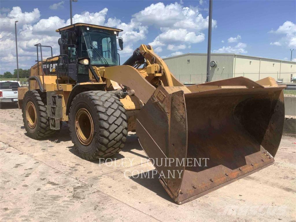 CAT 972M Kolesové nakladače