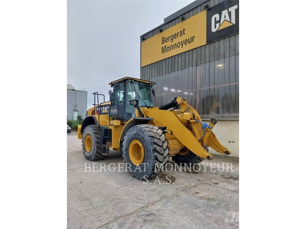CAT 972M XE Kolesové nakladače