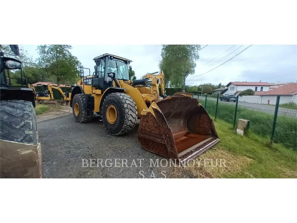 CAT 972M XE Kolesové nakladače