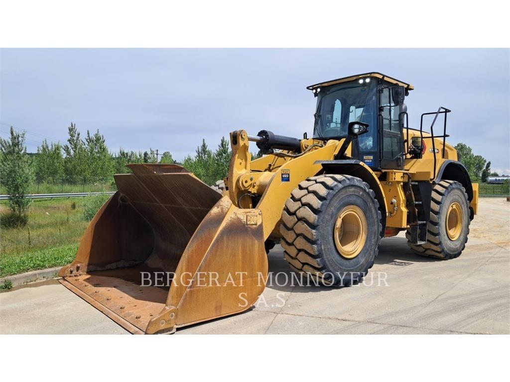 CAT 972M XE Kolesové nakladače