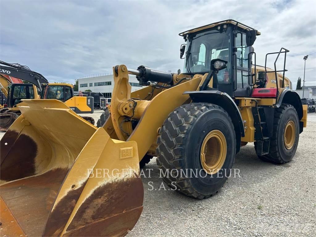 CAT 972M XE Kolesové nakladače