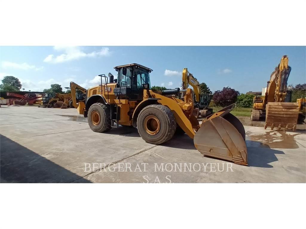 CAT 972M XE Kolesové nakladače