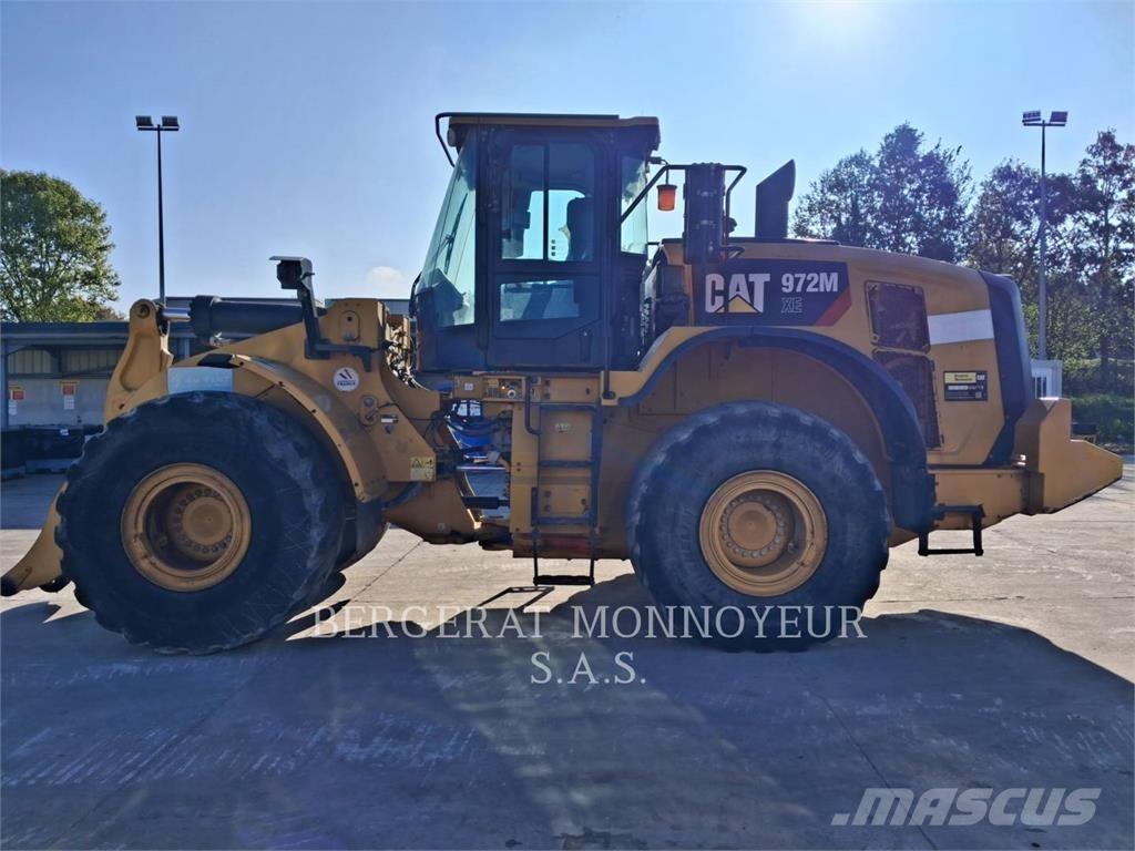 CAT 972M XE Kolesové nakladače