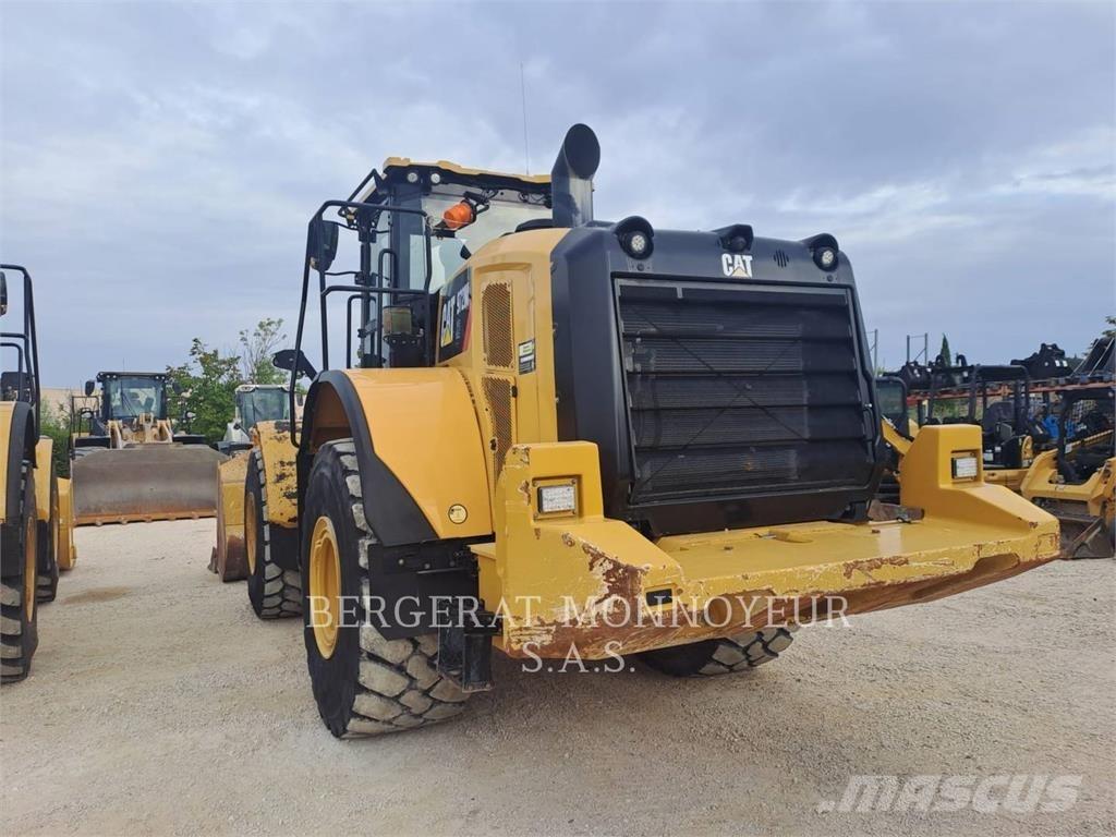 CAT 972M XE Kolesové nakladače