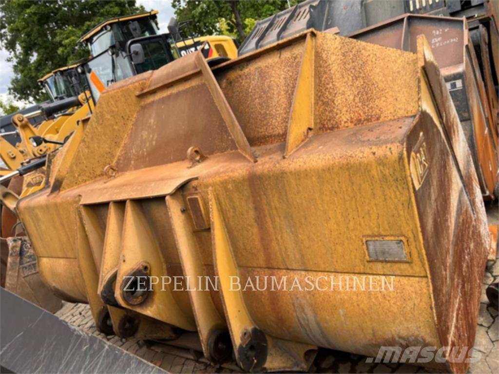 CAT 972MXE Kolesové nakladače