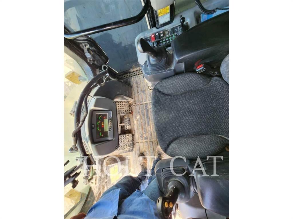 CAT 973K Pásové nakladače