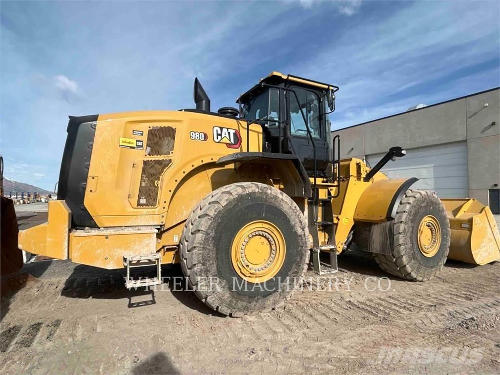 CAT 980 Kolesové nakladače