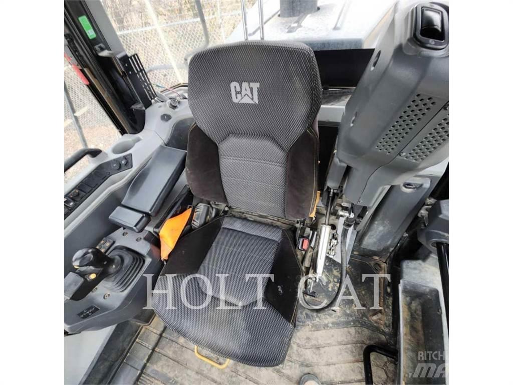 CAT 980 Kolesové nakladače