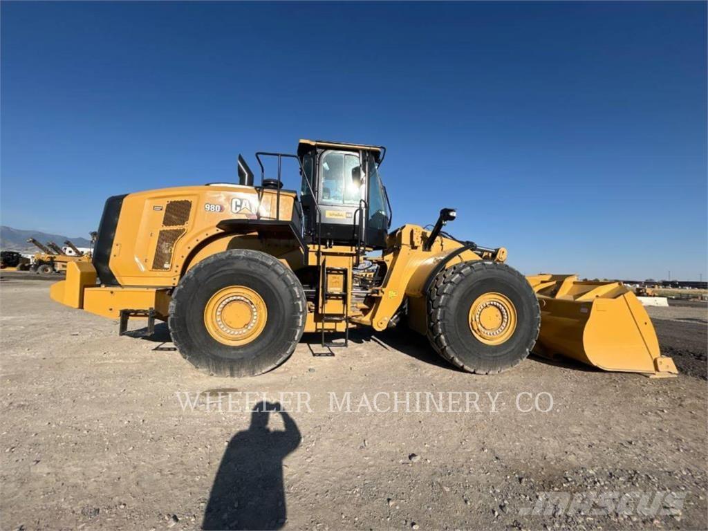 CAT 980 Kolesové nakladače