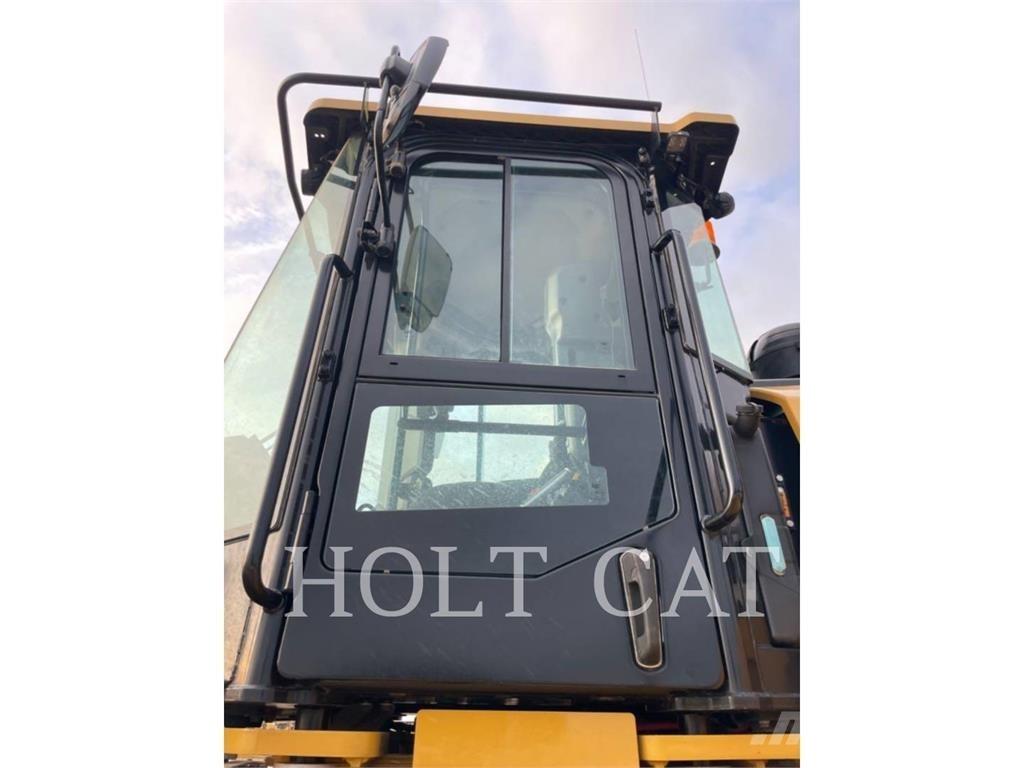 CAT 980 XE Kolesové nakladače