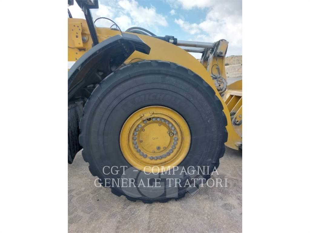 CAT 980M Kolesové nakladače