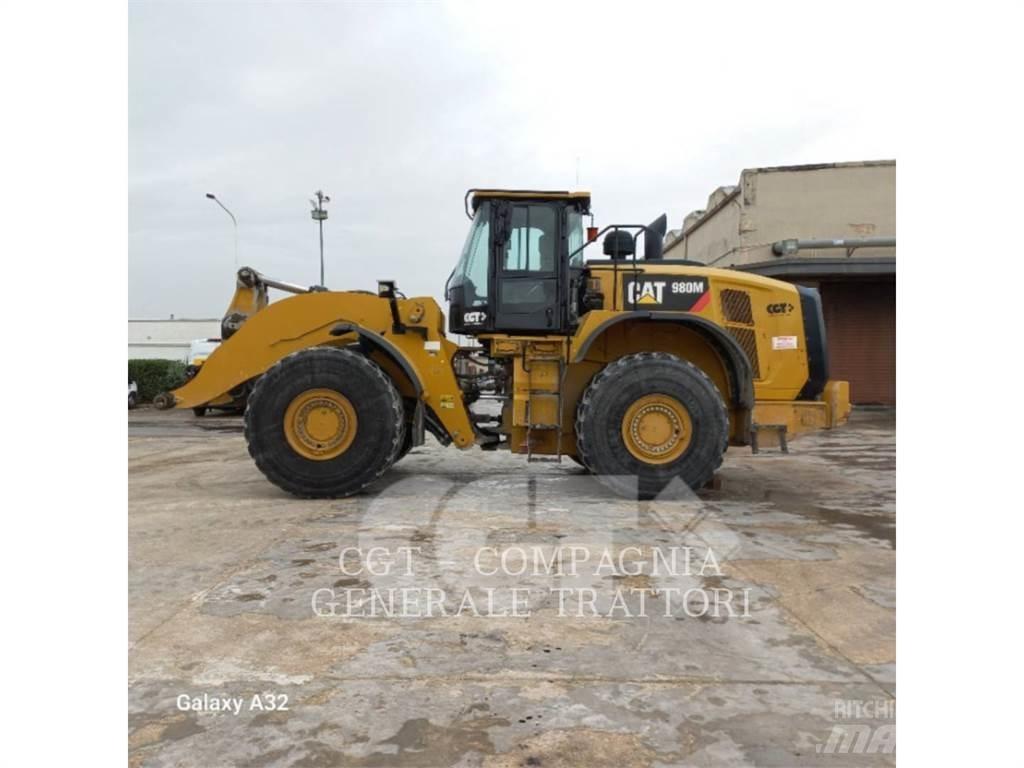 CAT 980M Kolesové nakladače