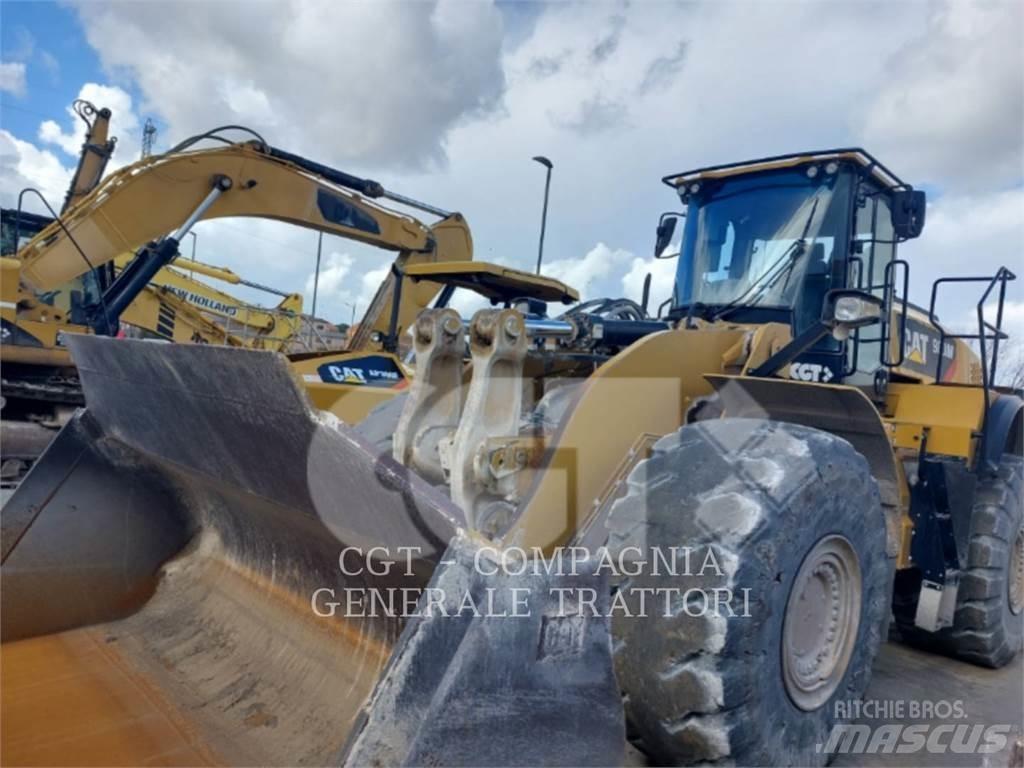 CAT 980M Kolesové nakladače