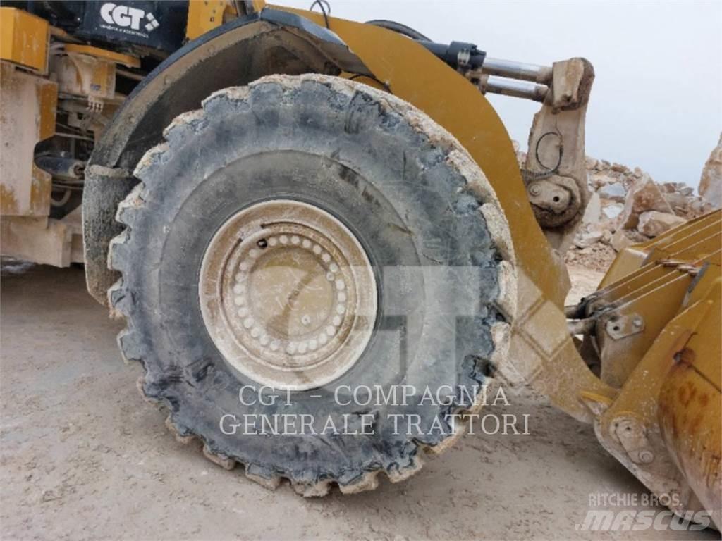 CAT 980M Kolesové nakladače