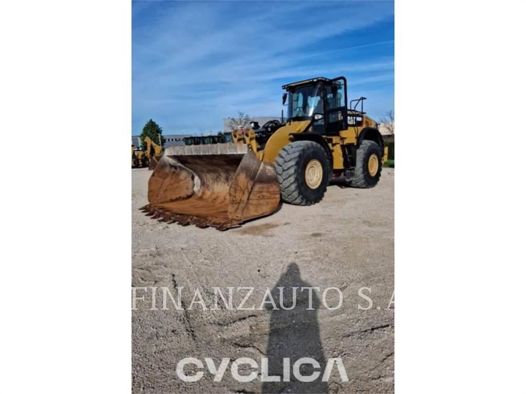 CAT 980M Kolesové nakladače