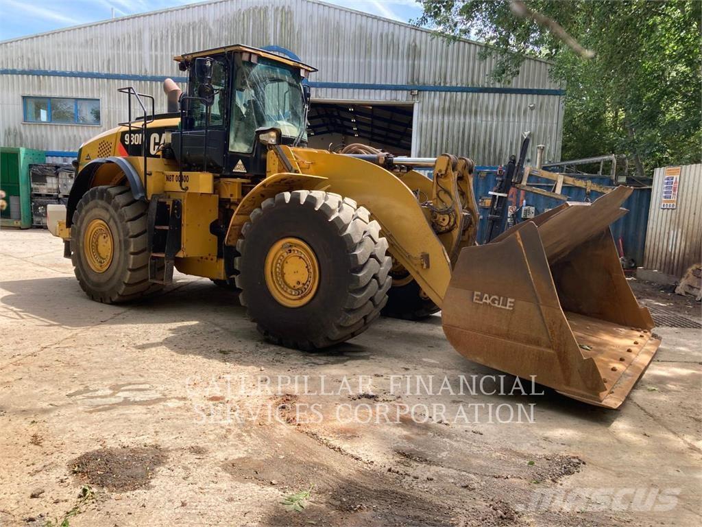 CAT 980M Kolesové nakladače