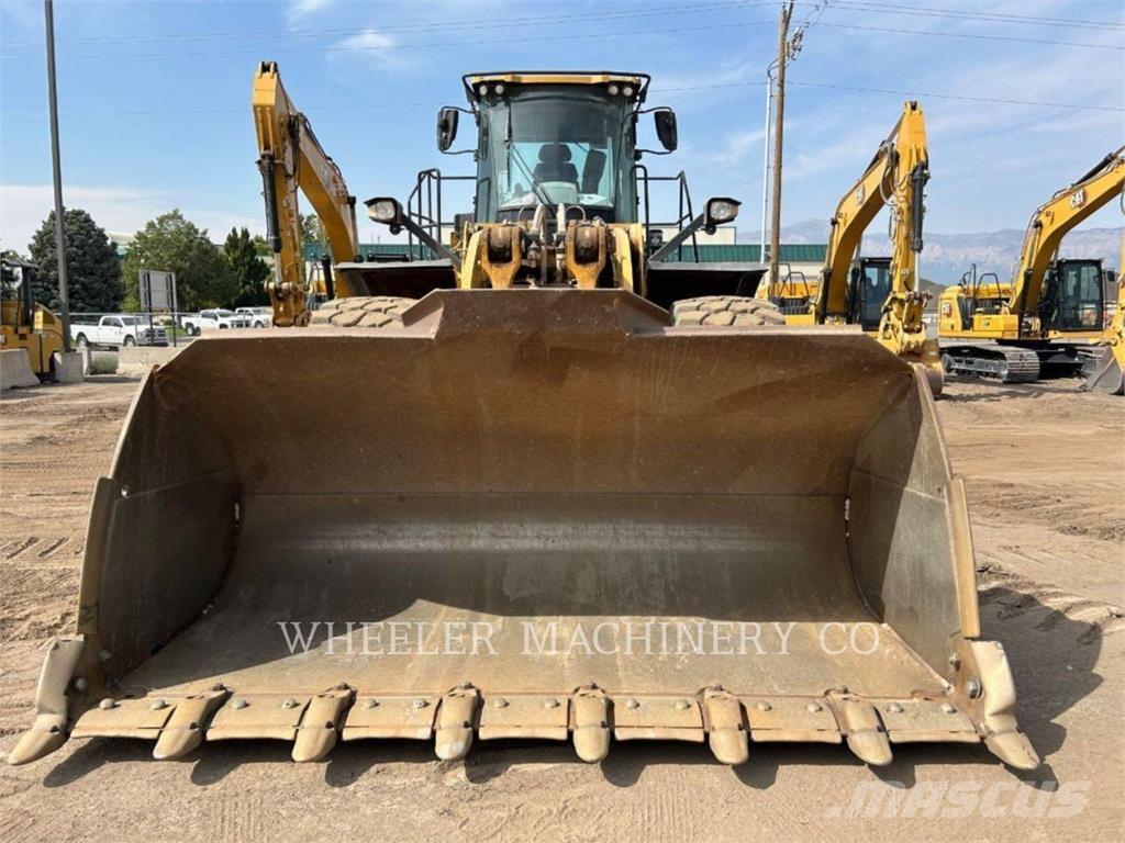 CAT 980M Kolesové nakladače