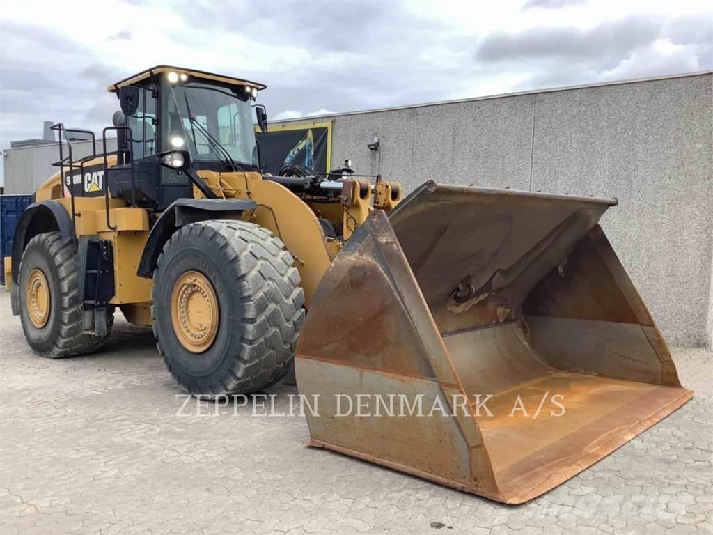 CAT 980M Kolesové nakladače