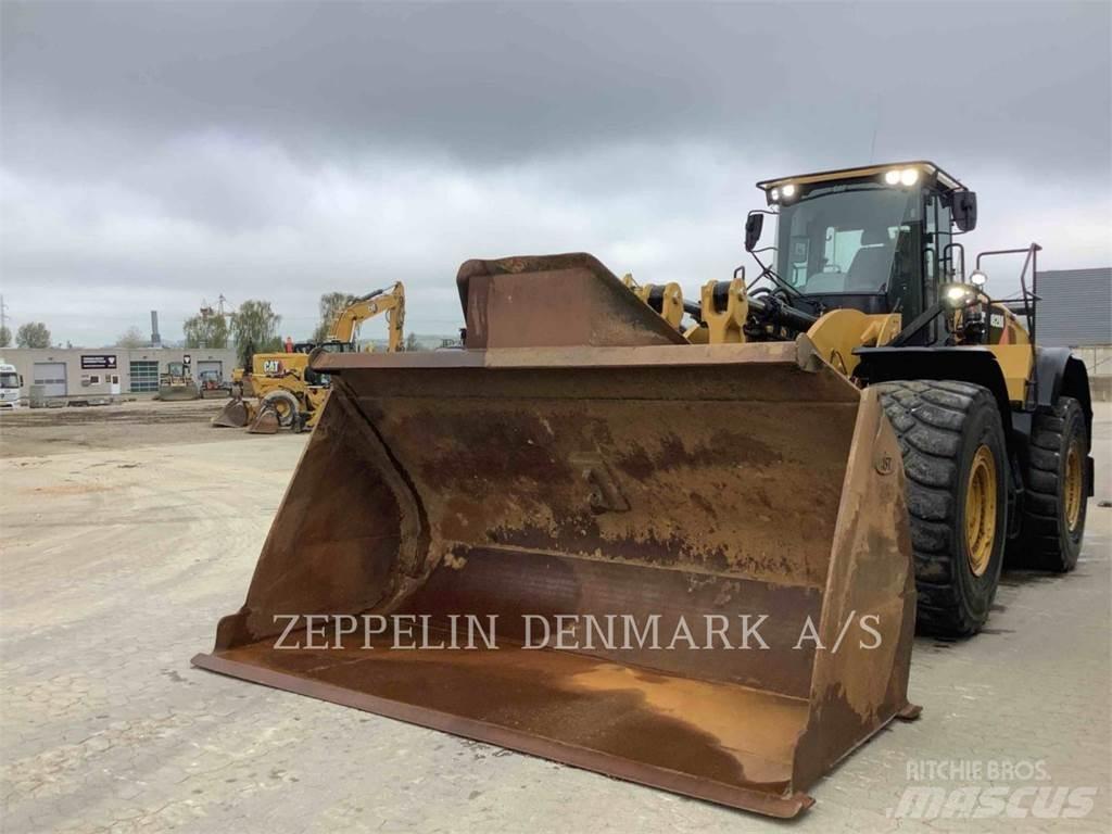 CAT 982M Kolesové nakladače