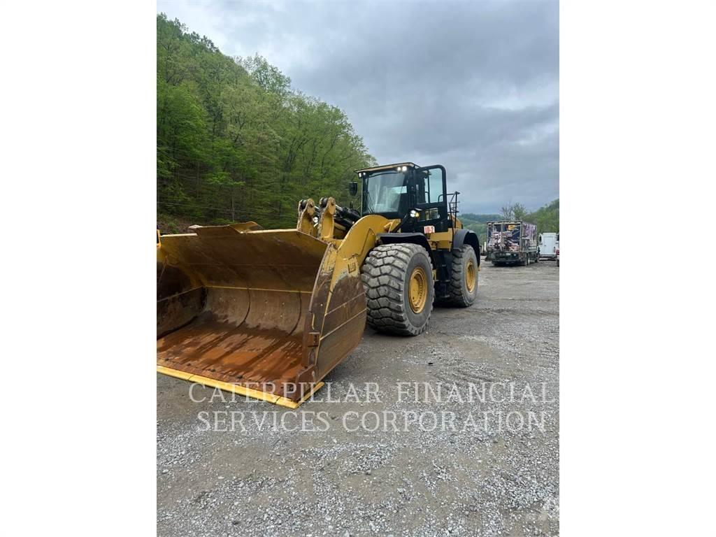 CAT 982M Kolesové nakladače
