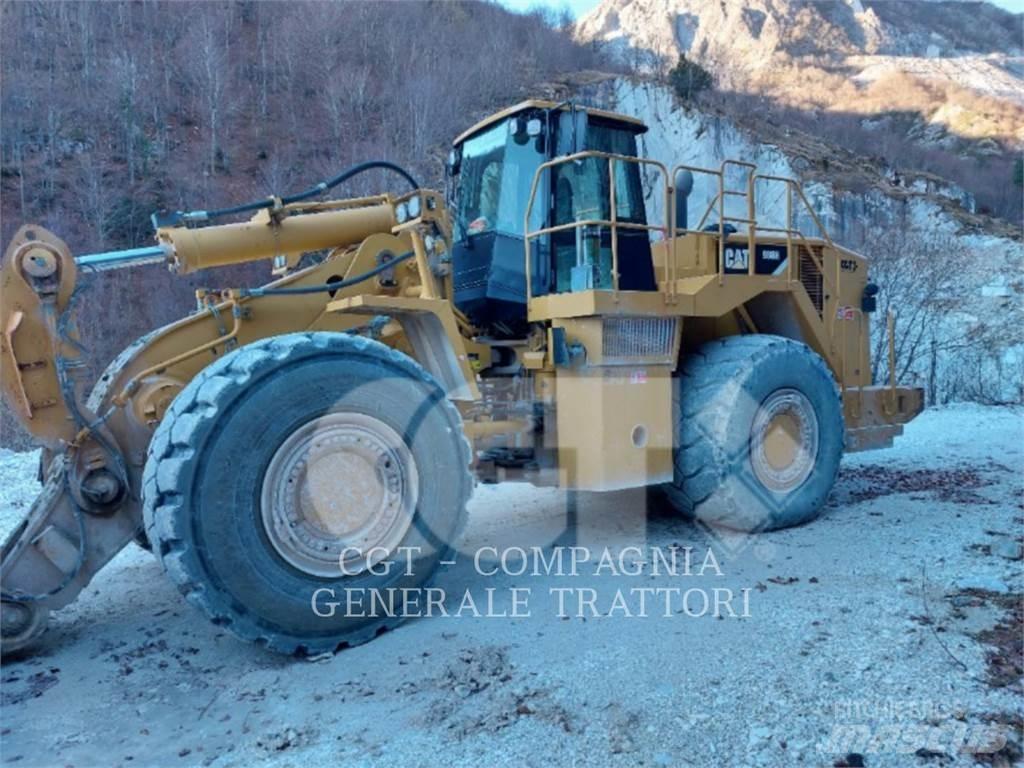 CAT 988H Kolesové nakladače