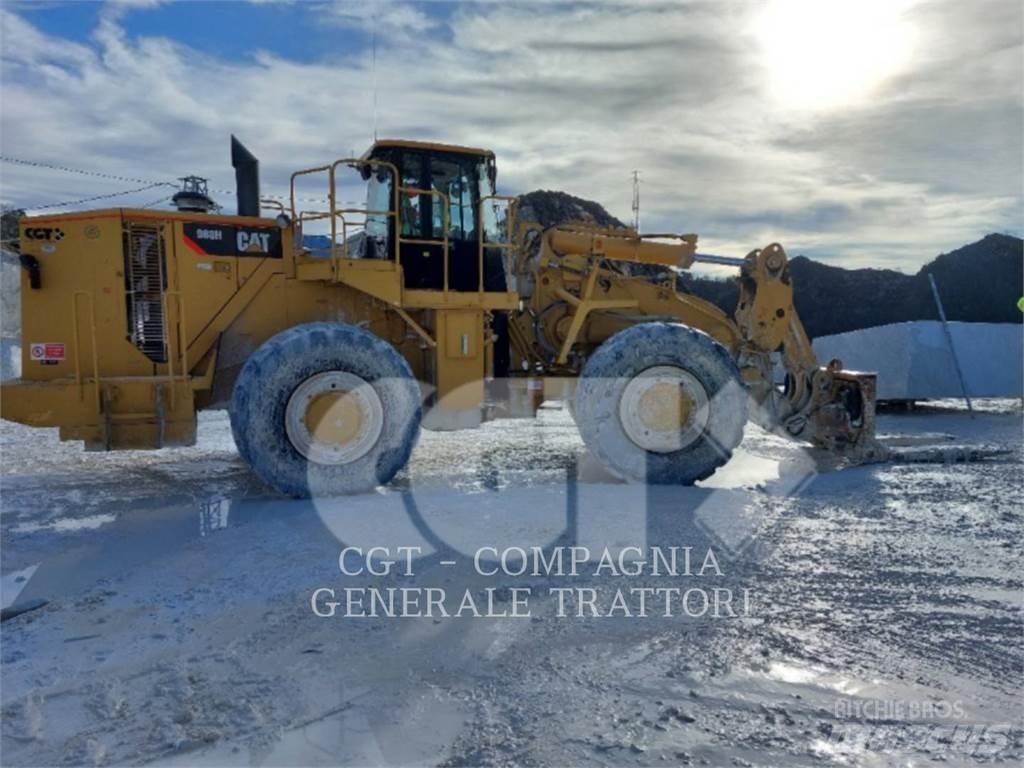 CAT 988H Kolesové nakladače