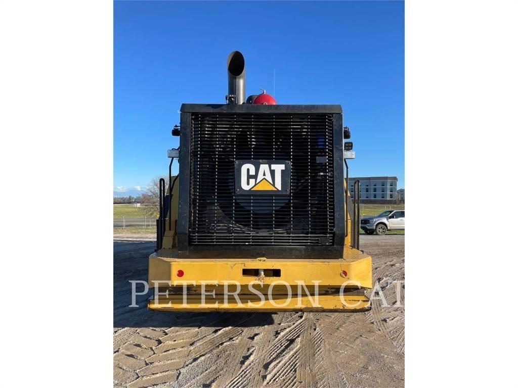 CAT 988K Kolesové nakladače
