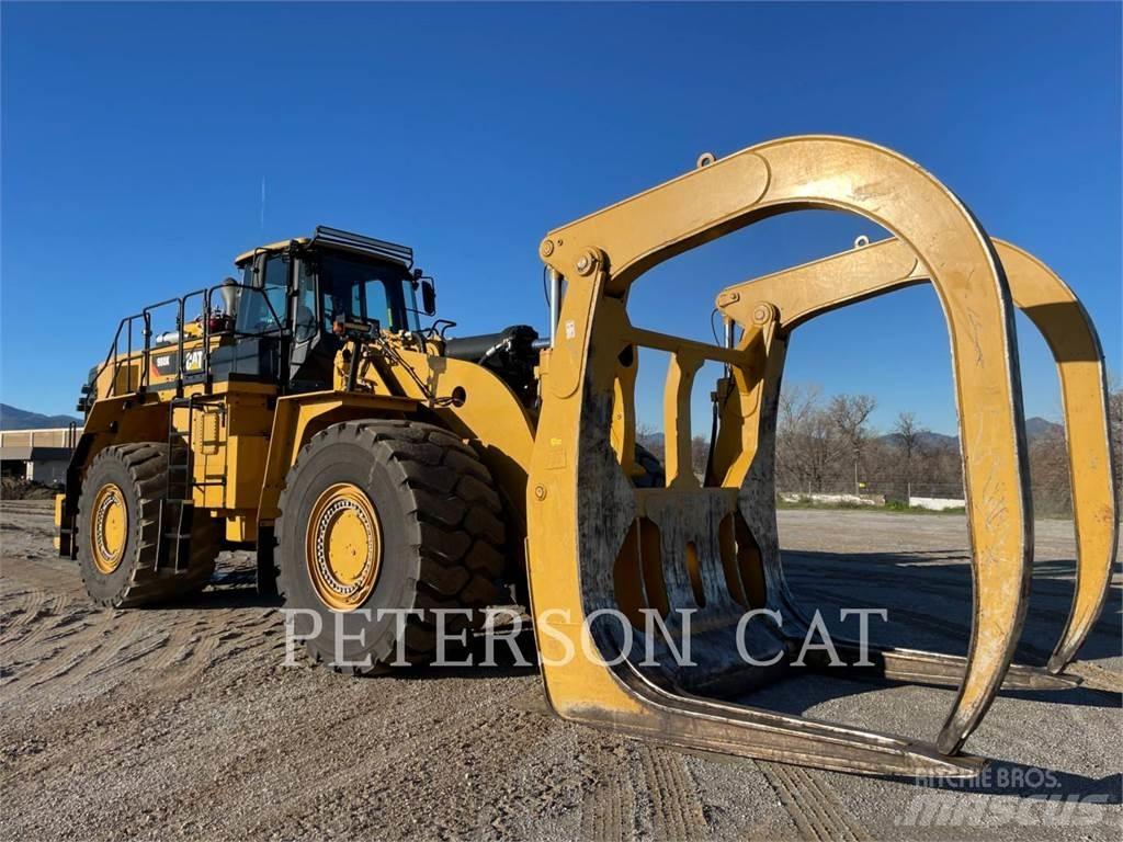 CAT 988K Kolesové nakladače