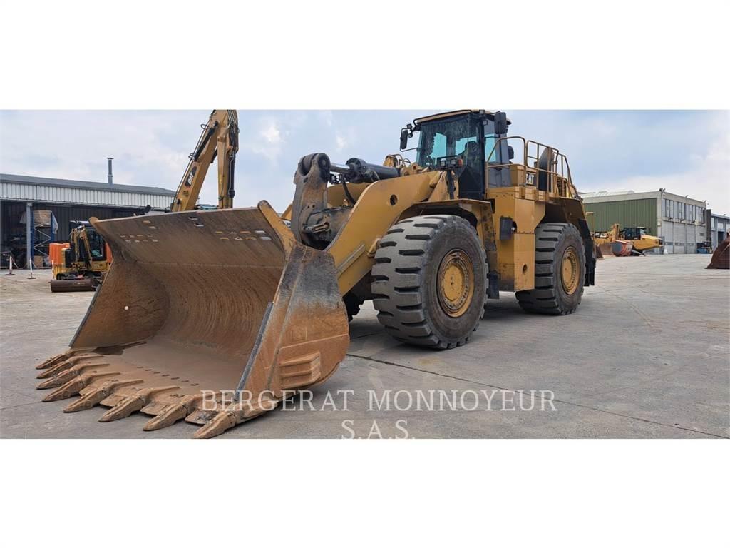 CAT 988K Kolesové nakladače