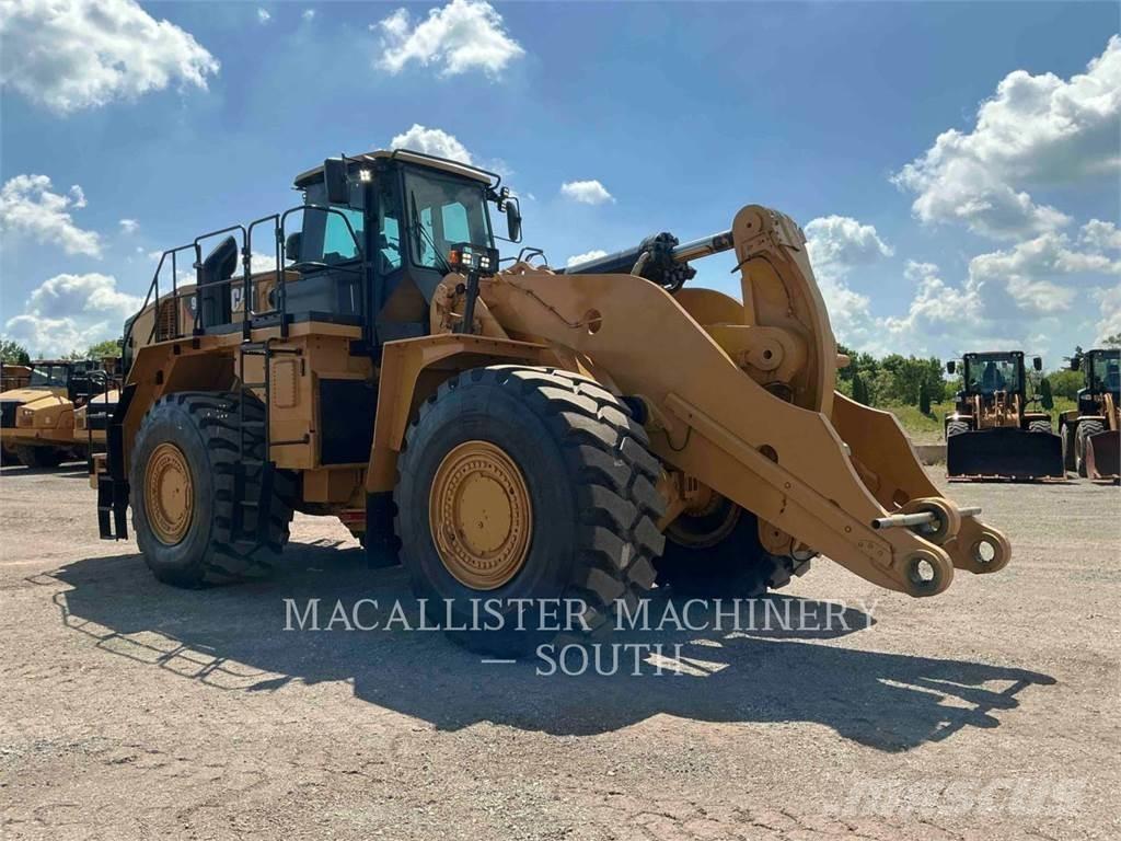 CAT 988K Kolesové nakladače